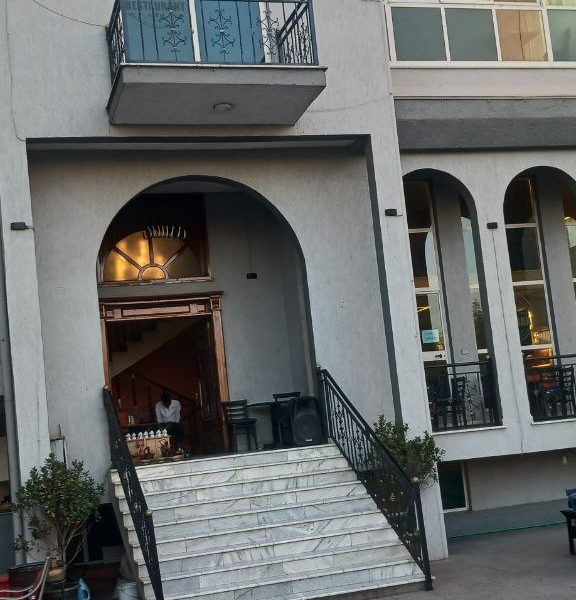 Moya Restaurant