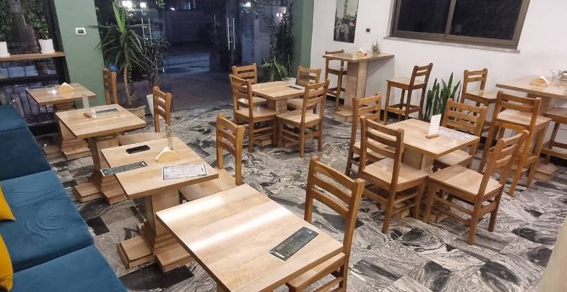 Grove cafe