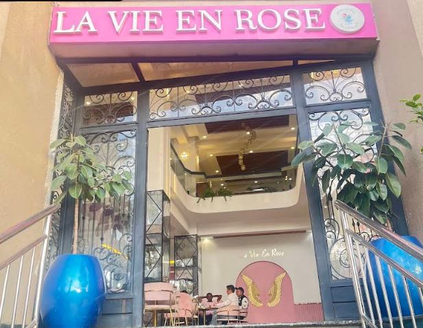 La Vie En Rose Addis | Bole Rawanda