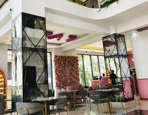 La Vie En Rose Addis | Bole Rawanda